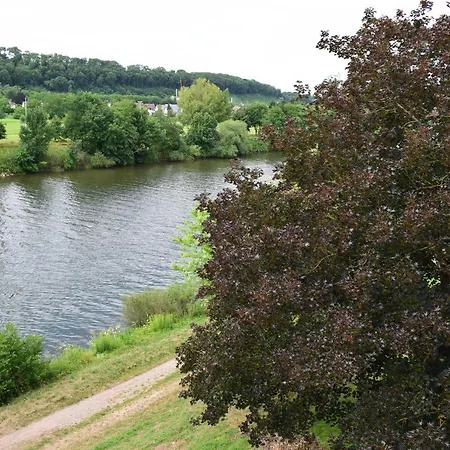 מלון Schoene Aussicht